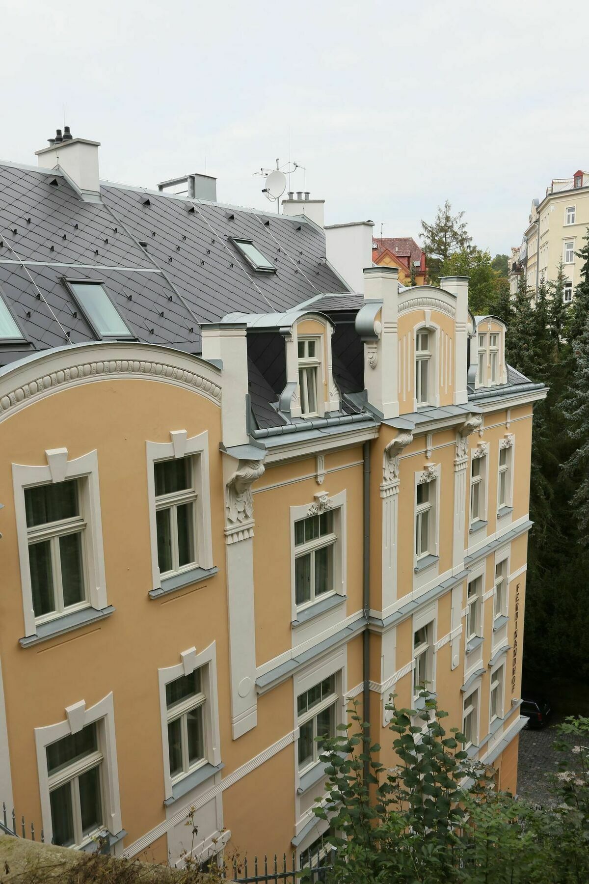 Ferdinandhof Apart-Hotel Karlovy Vary Exterior photo
